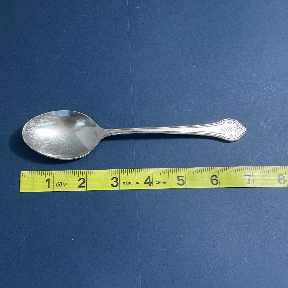 Vintage Oneida Profile Lakewood Pattern 4 Soup Spoons Tablespoons Flatware